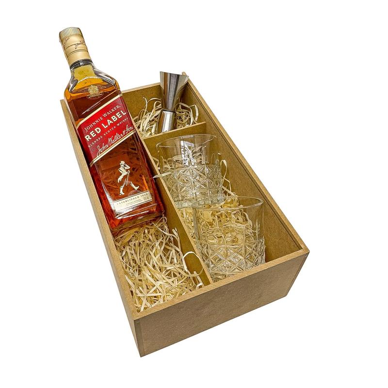 Kit Presente Especial Johnnie Walker Red Label - Whisky - Magazine